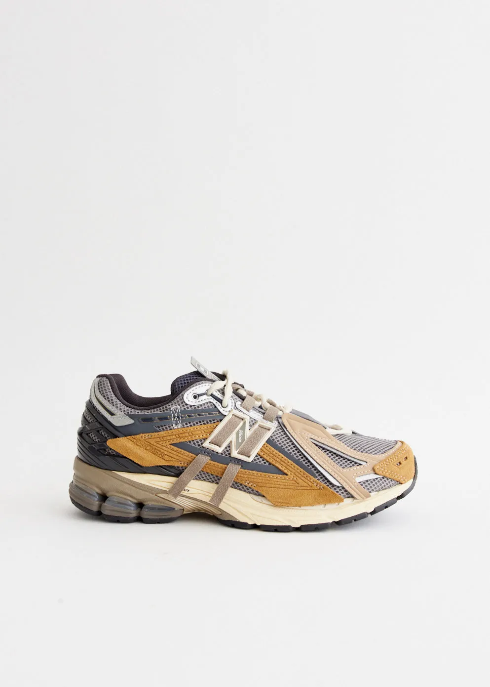 1906A 'Great Plains' Sneakers