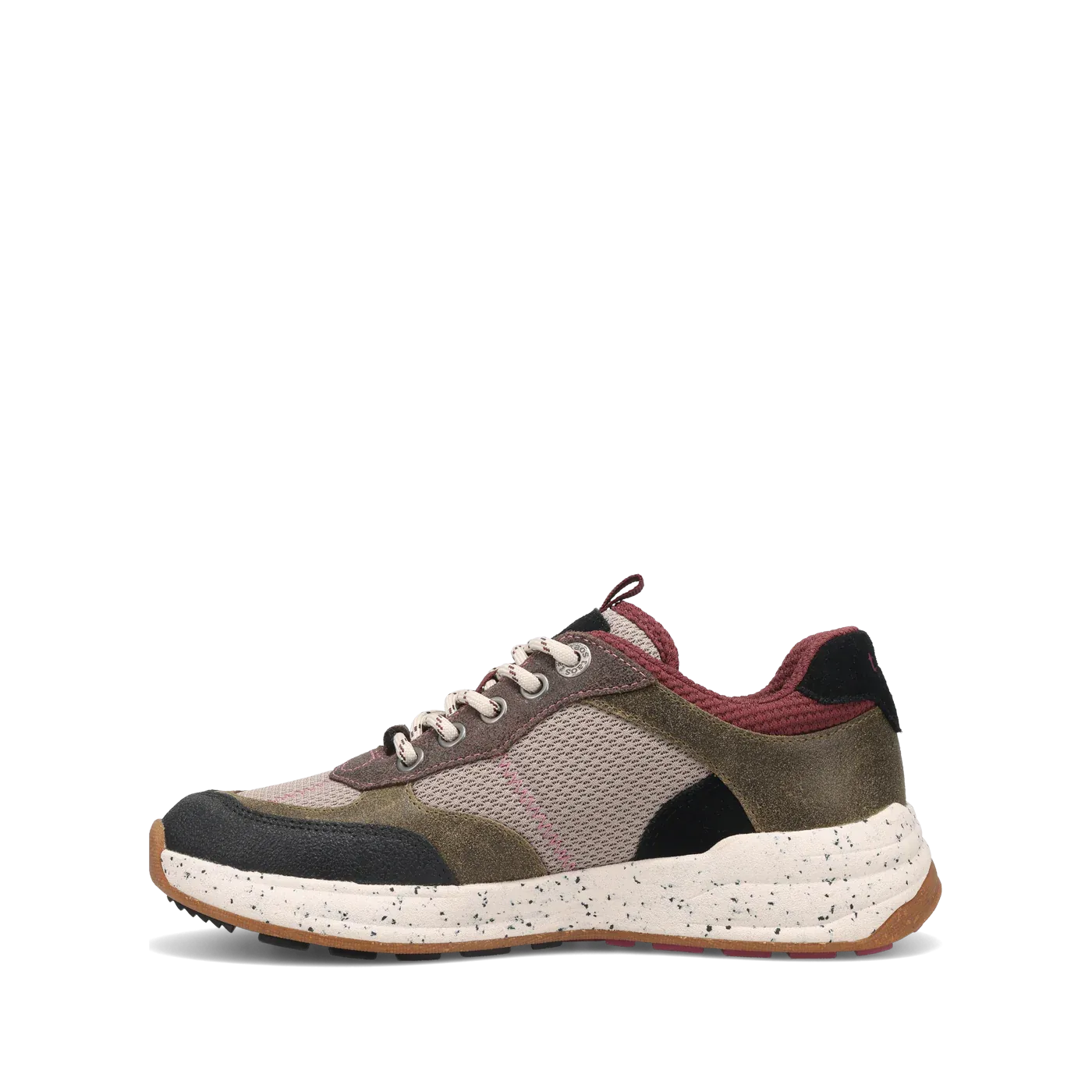 Advance Sneaker