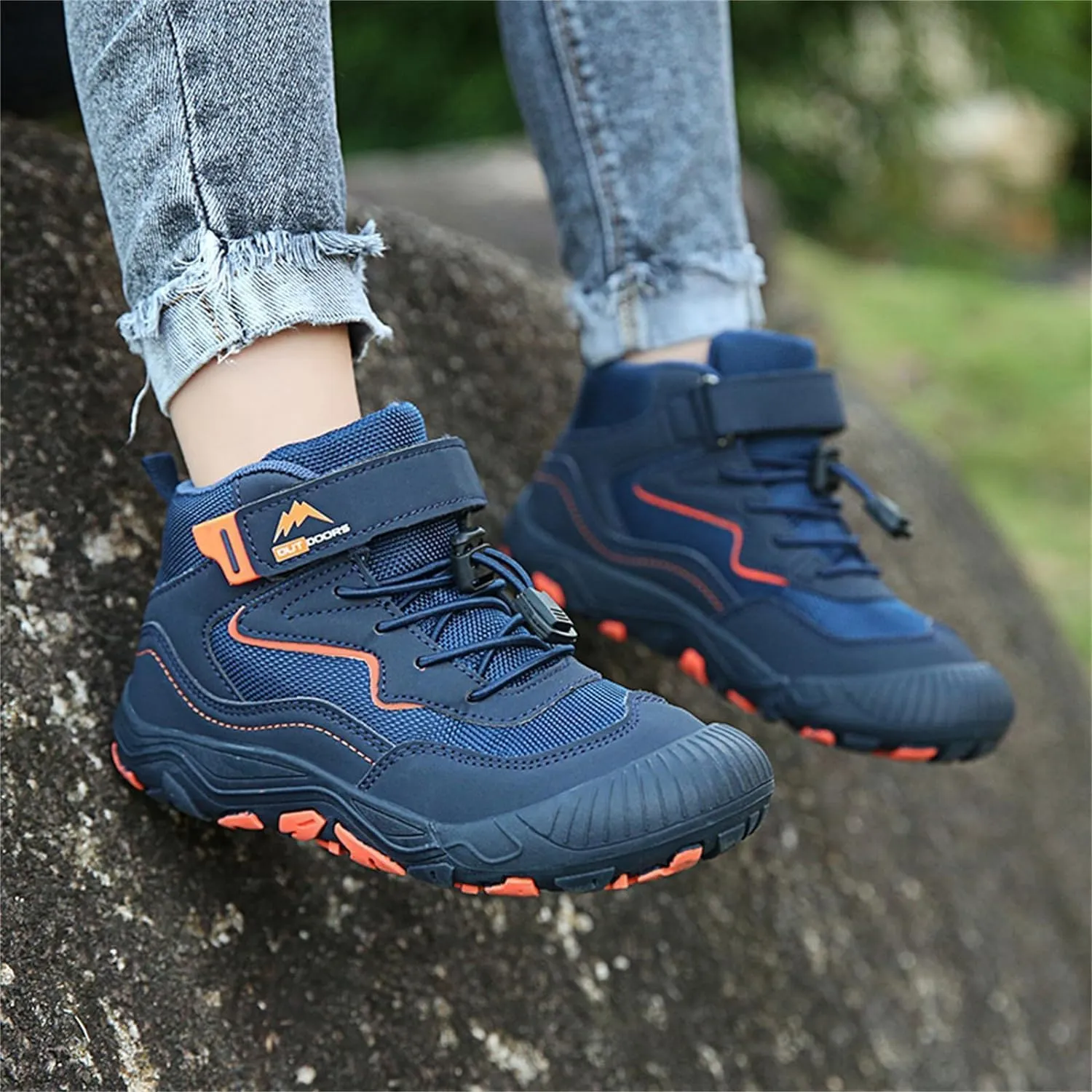 Boys Hiking Boots Outdoor High Top Boys Girls Outdoor Walking Climbing Sneaker Comfortable Adventure Trekking Shoes