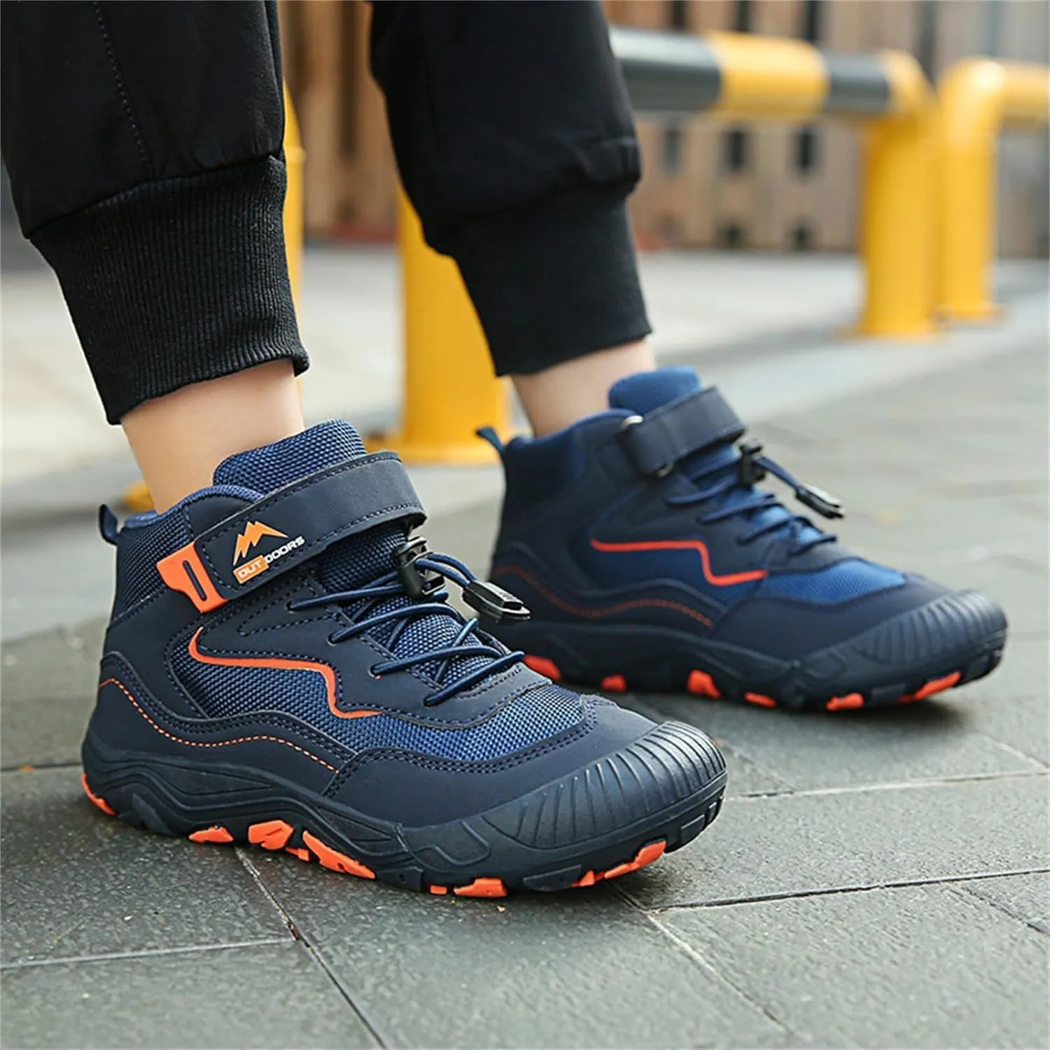 Boys Hiking Boots Outdoor High Top Boys Girls Outdoor Walking Climbing Sneaker Comfortable Adventure Trekking Shoes