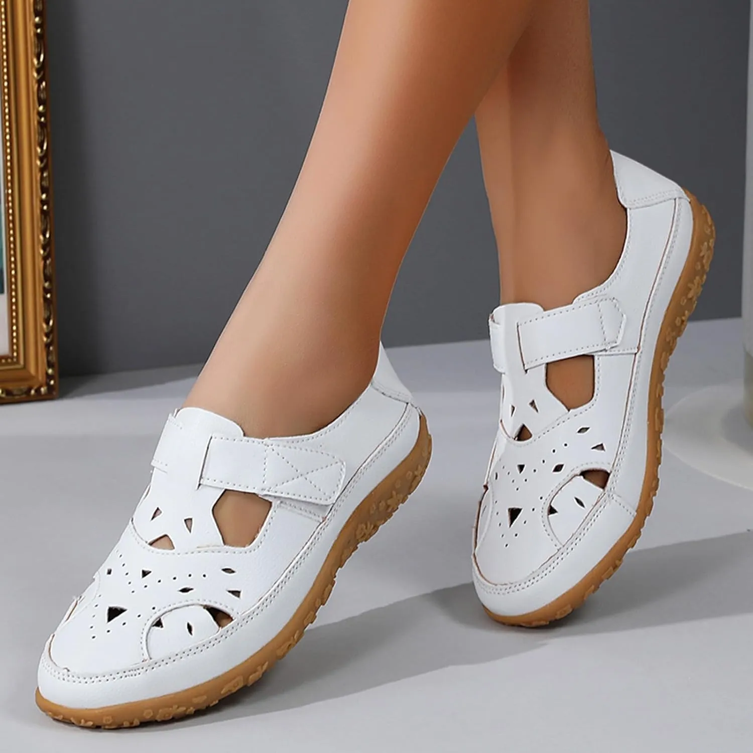 Closed Toe Sandals for Women 2025 Dressy Summer Comfortable Flat Sandals with Arch Support Breathable Hollow Out Flat Shoes Wide Width Orthopedic Sandal Dress Shoes