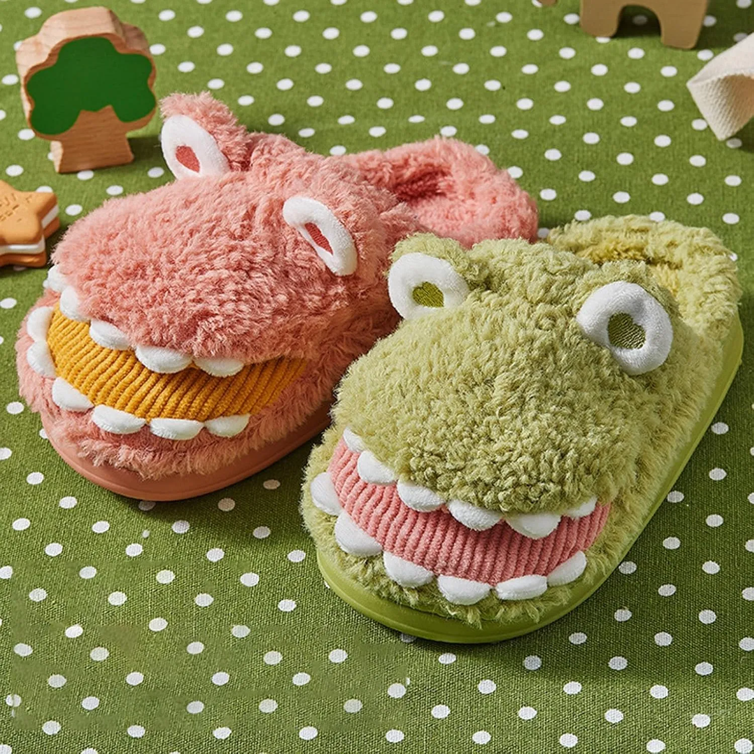 Dinosaur Slippers for Boys Girls Warm Fuzzy Slippers Kids House Slippers Memory Foam Anti-Slip Indoor Slippers Winter