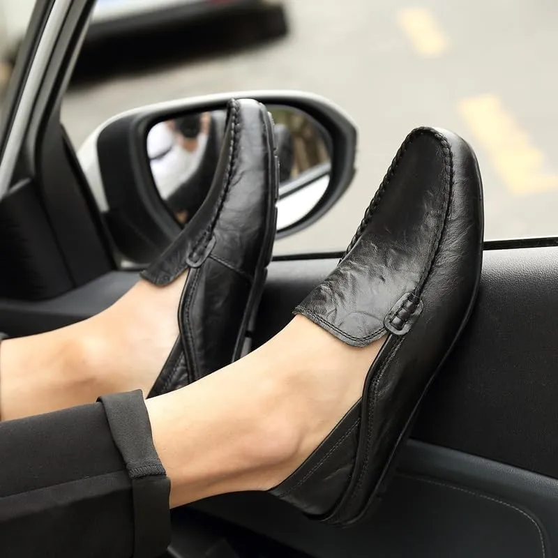 Mens Loafers Shoe Round Toe Leather Perforated Moccasins Loafer Shoes Anti-Slip Slip Resistant Flat Heel Classic Walking Slip-ons