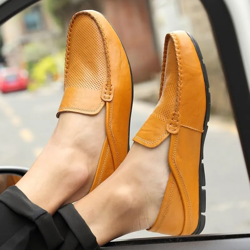 Mens Loafers Shoe Round Toe Leather Perforated Moccasins Loafer Shoes Anti-Slip Slip Resistant Flat Heel Classic Walking Slip-ons