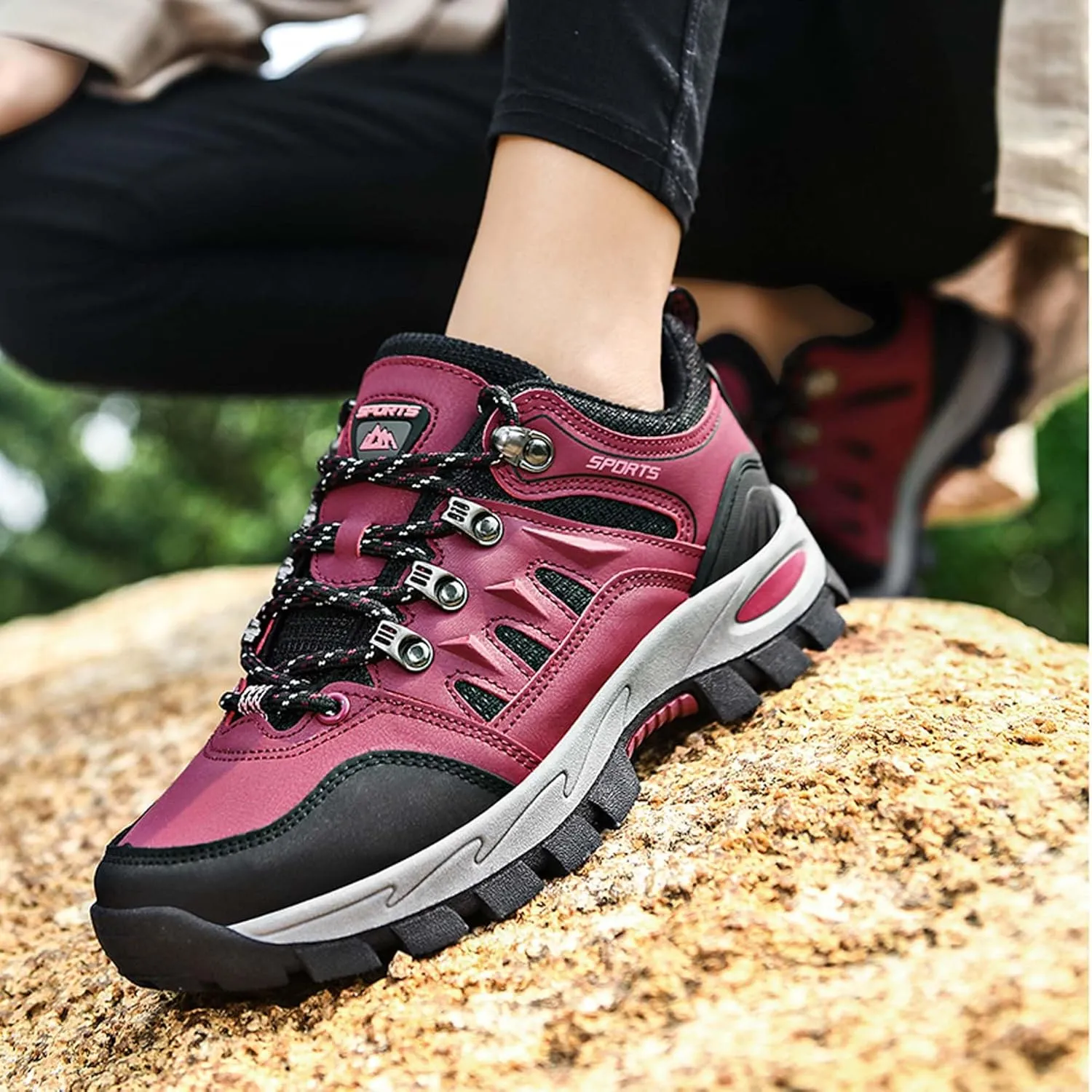 Men's Women's Waterproof Hiking Shoes Non-Slip Breathable Climbing Shoes Outdoor Sports Shoes Comfortable Lightweight Travel Camping Walking Shoes