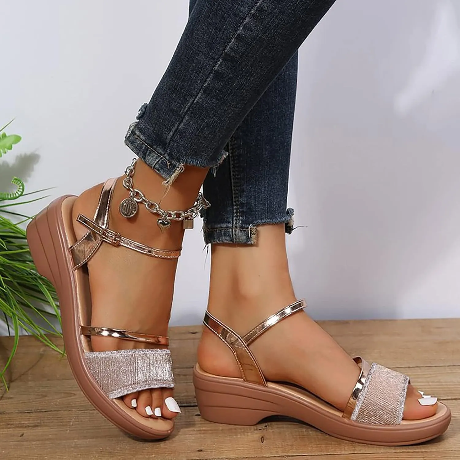 Omen's Summer New European Foreign Trade Wshoes With Sloping Heel And Fish Mouth Sandals Flip Flop Shoe