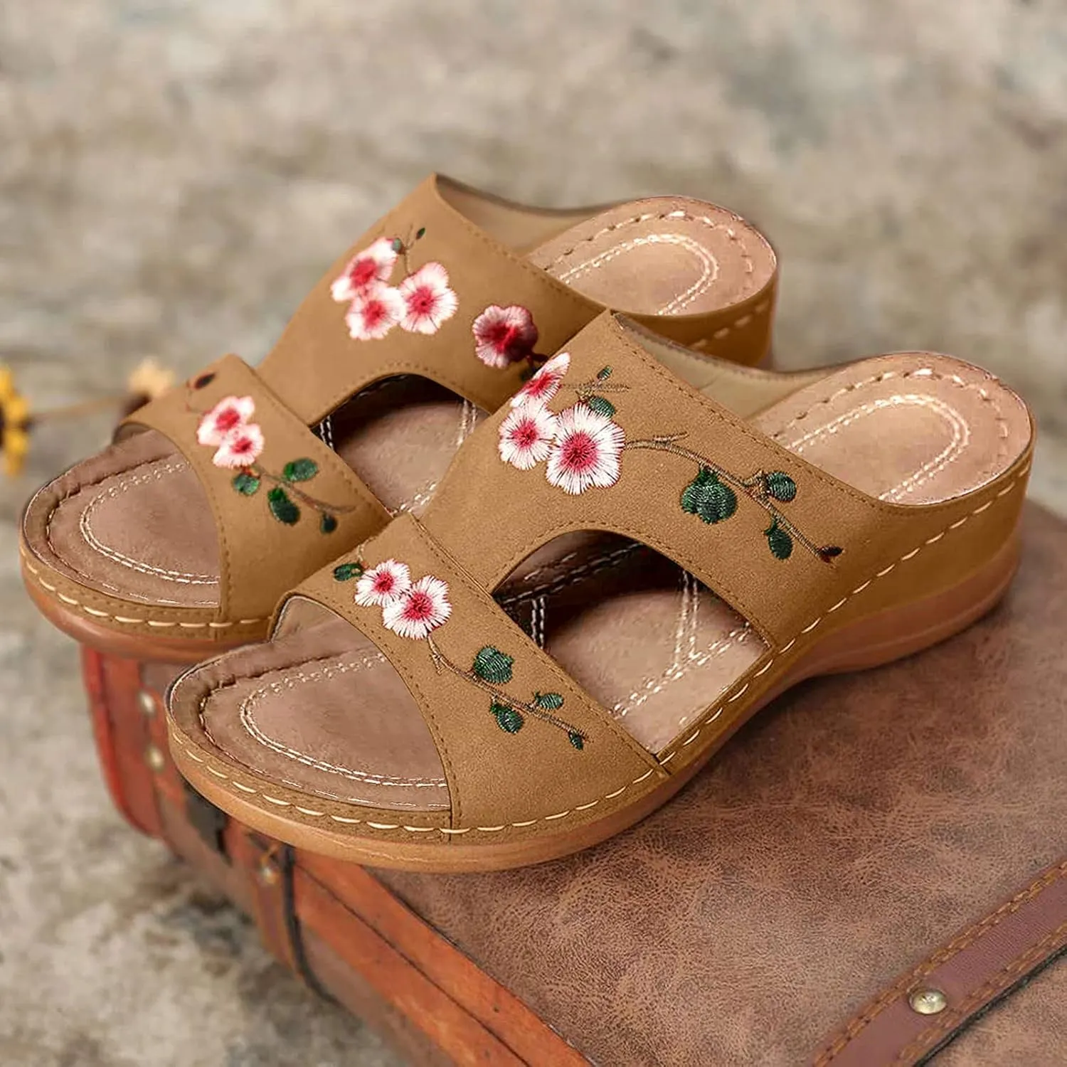 Sandals Ladies Heel Women's Flower Embroidery Shoes Fashion Wedge Summer Women's Arch Support Slippers