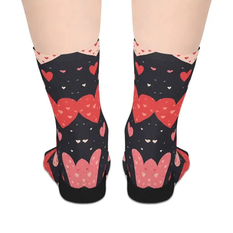 Stylish Red Hearts Midlength Socks