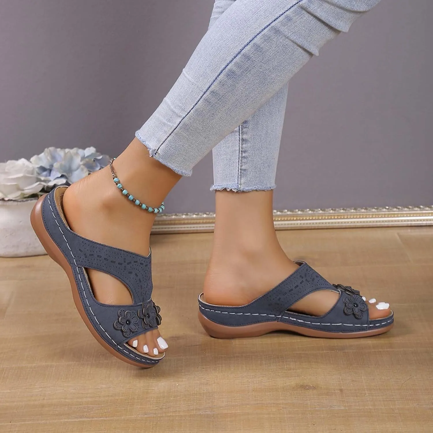 Wedge Orthopedic Sandals for Women Fishmouth Hollow Out Stylish Breathable Wedge Sandals Floral High Heeled Flat Wedge Slippers Summer Outdoor Walking Wedge Shoes