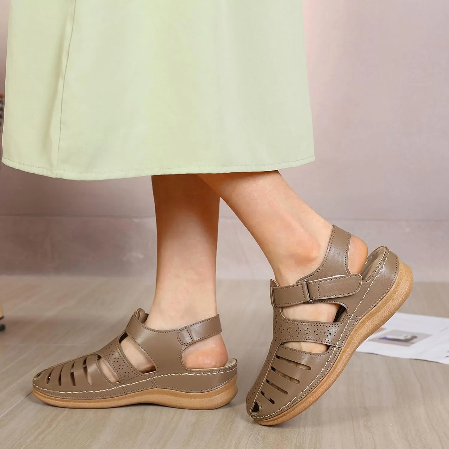 Womens Closed Toe Sandals Orthopedic Sandals with Arch Support Flip Flops for Women Comfortable Walking Sandals Cushion Footbed Platform Sandals Dressy Summer Slip on Sandals Casual Leather Sandals