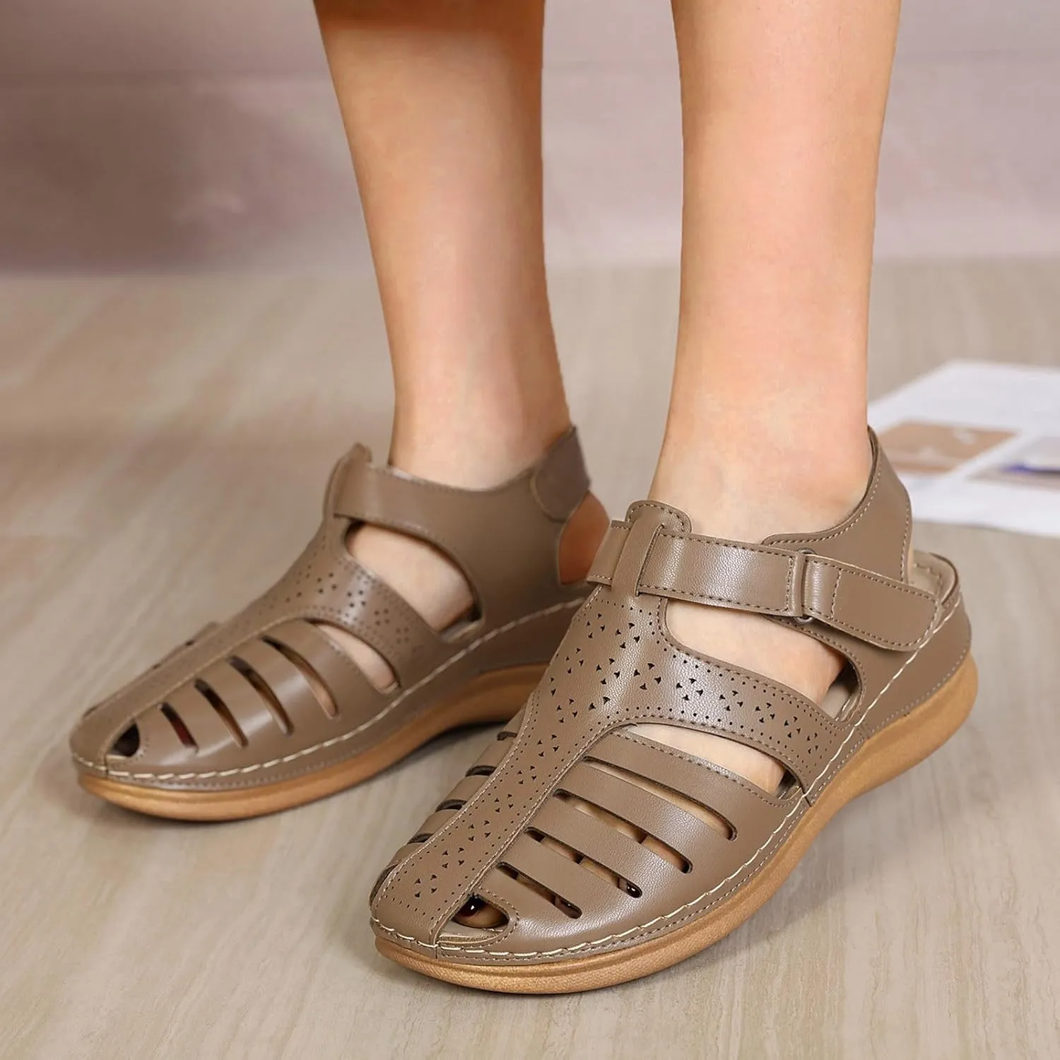 Womens Closed Toe Sandals Orthopedic Sandals with Arch Support Flip Flops for Women Comfortable Walking Sandals Cushion Footbed Platform Sandals Dressy Summer Slip on Sandals Casual Leather Sandals