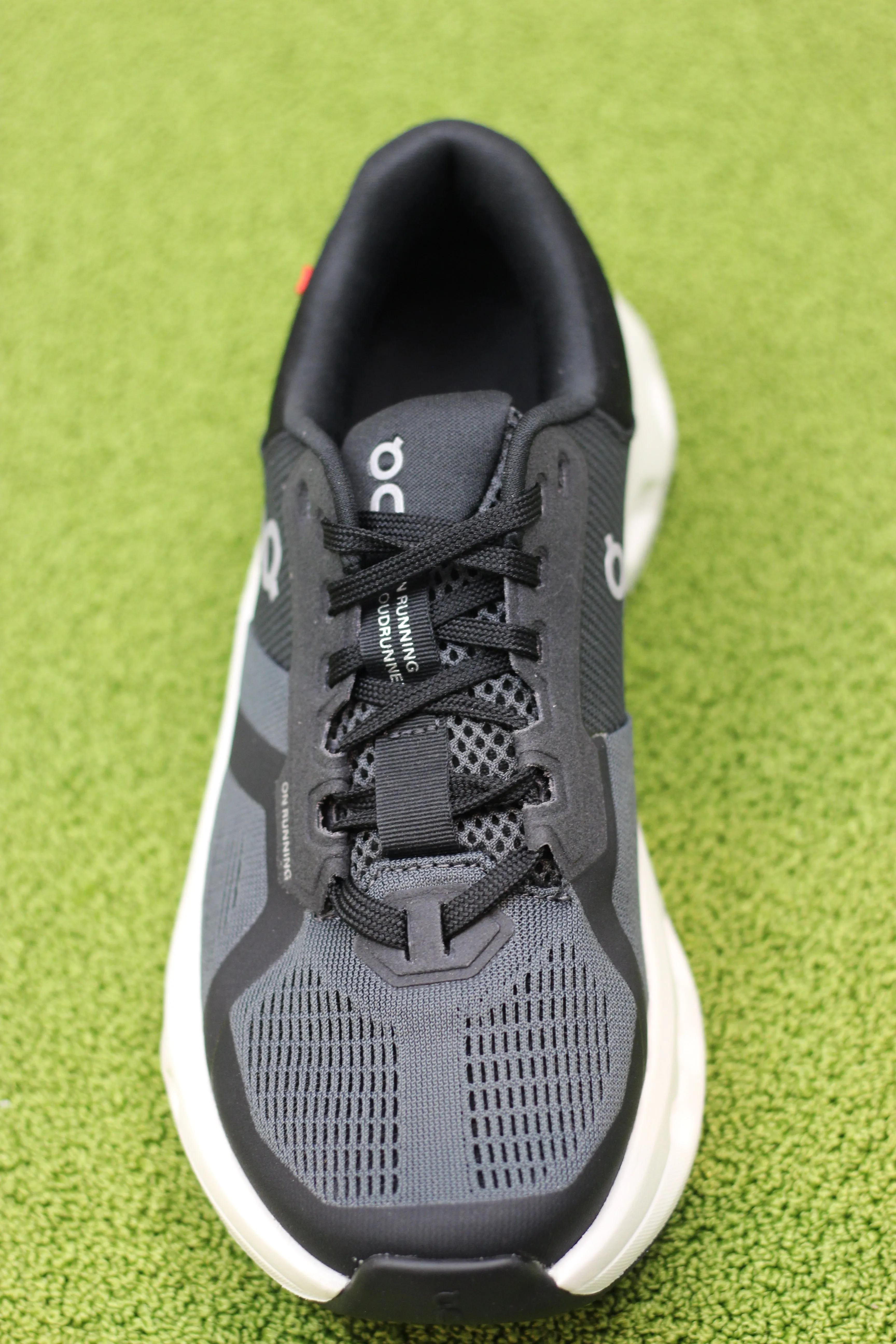 Womens Cloudrunner Sneaker - Black/Eclipse