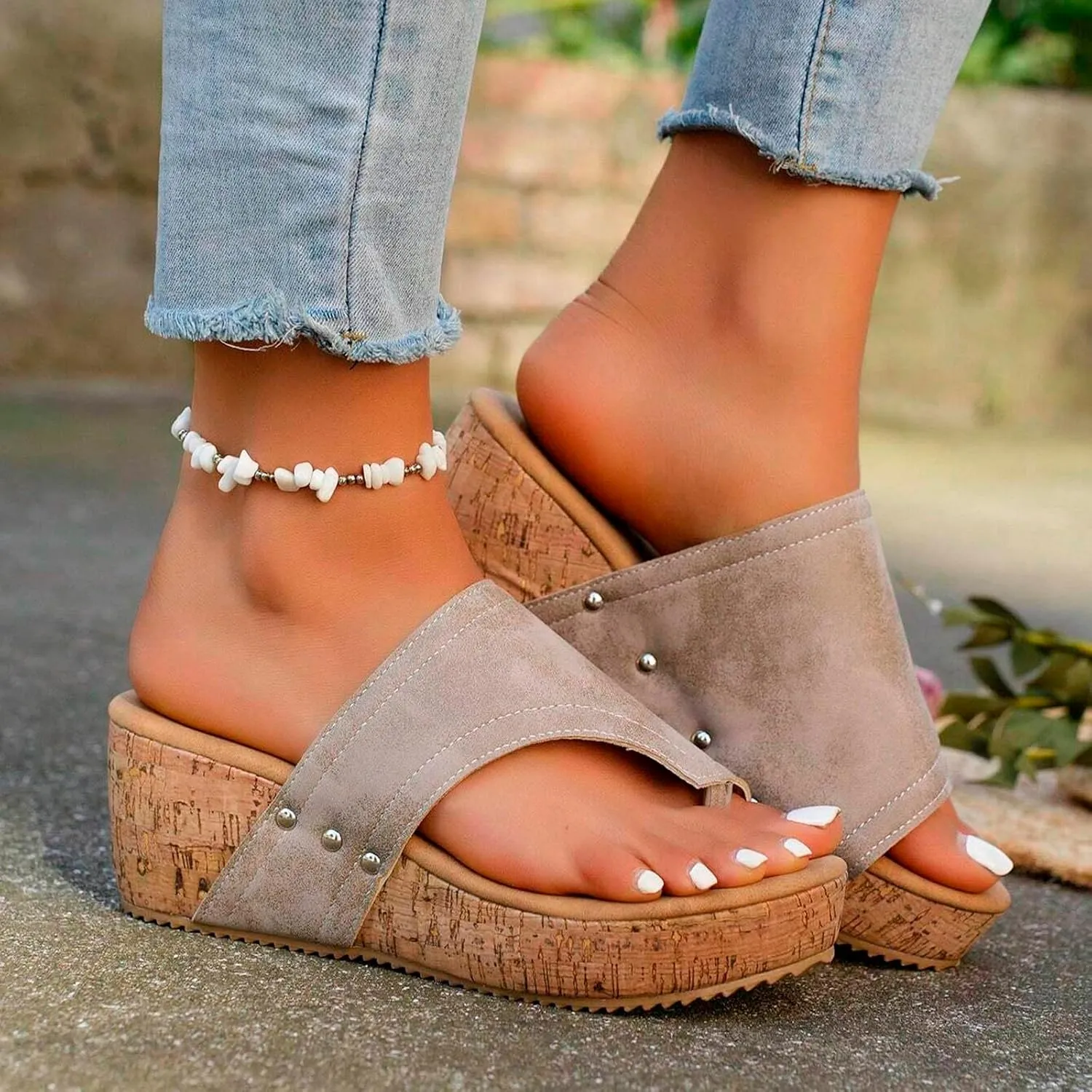 Womens Platform Wedge Flip Flops 2025 Summer Fashionable Casual Open Toe Leather Chunky Slip on Chunky Non Slip Flip Flops Slip On Beach Vacation Travel Working Shoes
