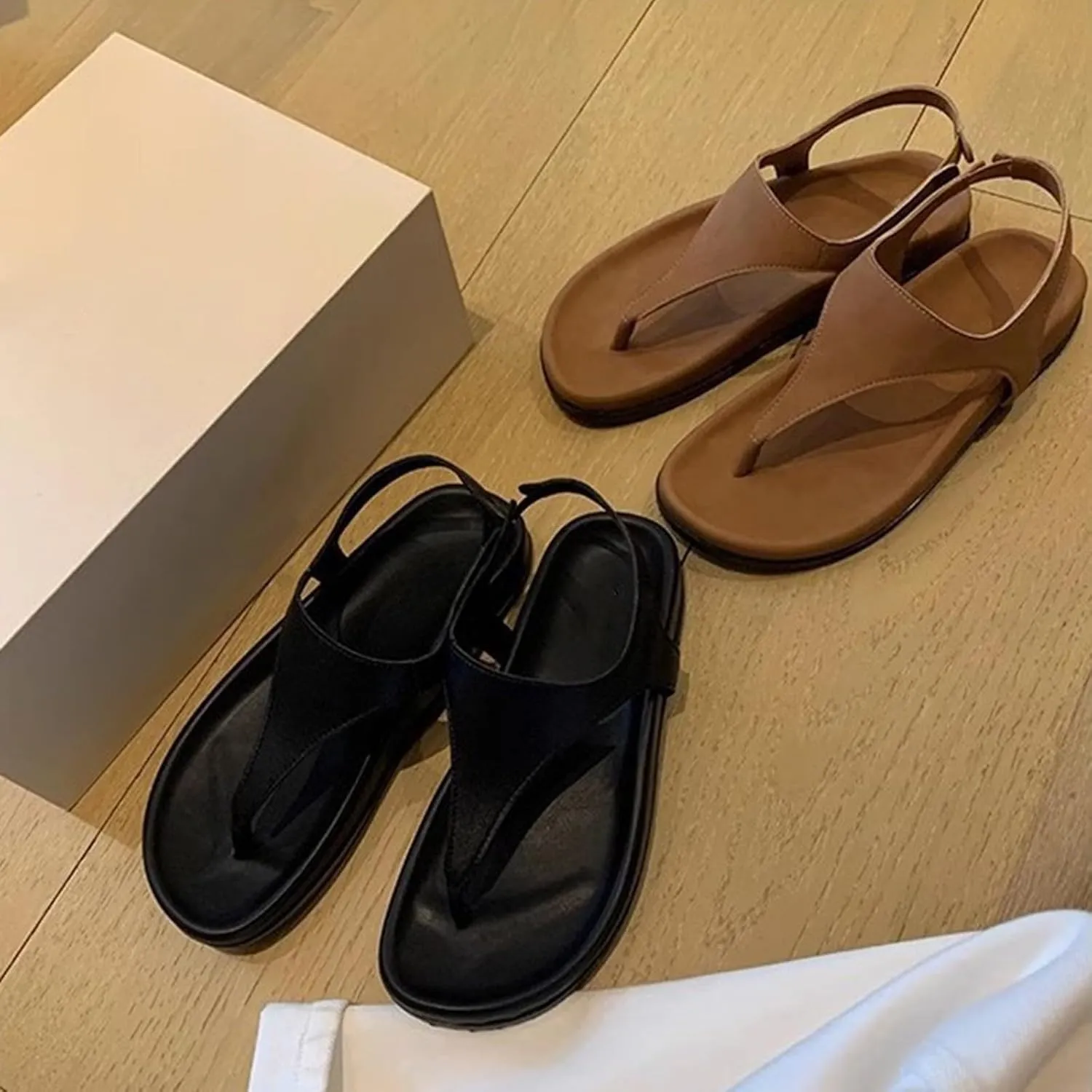 Womens Summer Sandals Comfort Arch Support Sandals Walking Shoes Casual Ankle Elastic T-Strap Flip Flop Thong Shoes